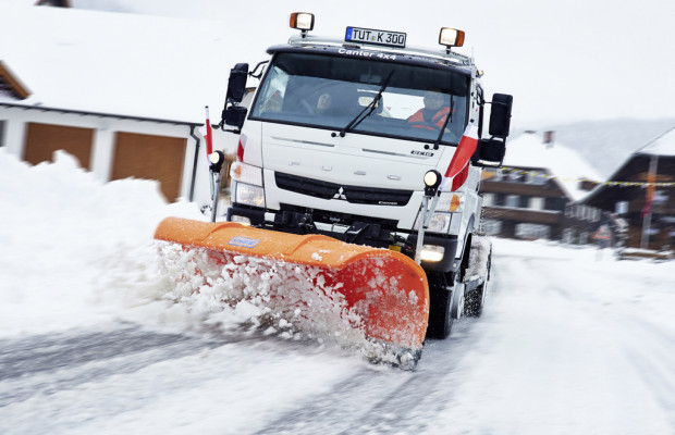Fuso Canter 4x4 für den Wintereinsatz
