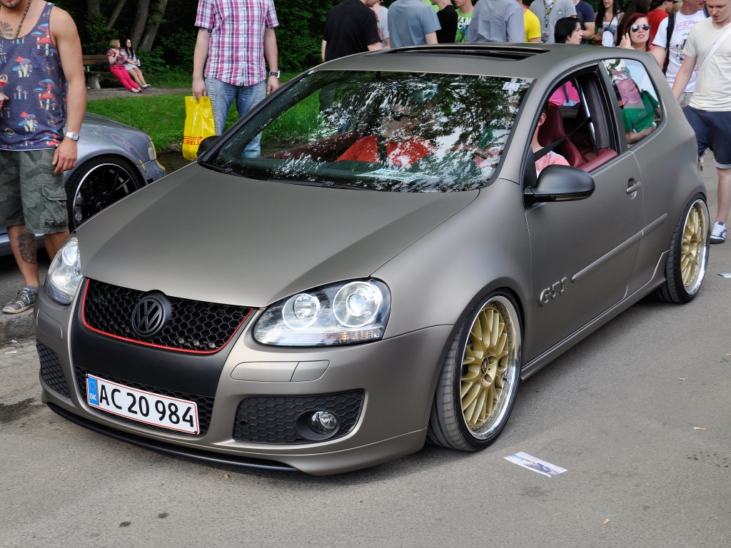 GTI und Porno-Polo