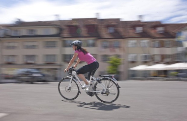 Hohe Geschwindigkeiten von E-Bikes bergen Gefahren