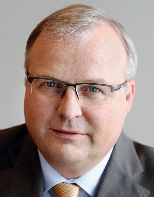 Interview: Hubert Waltl zur Produktionsstrategie für den Golf