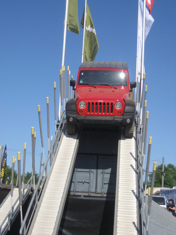 Jeep stellt Grand Cherokee bei 