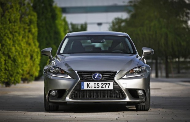 Lexus IS 300h Business Edition - Geschäftstüchtig