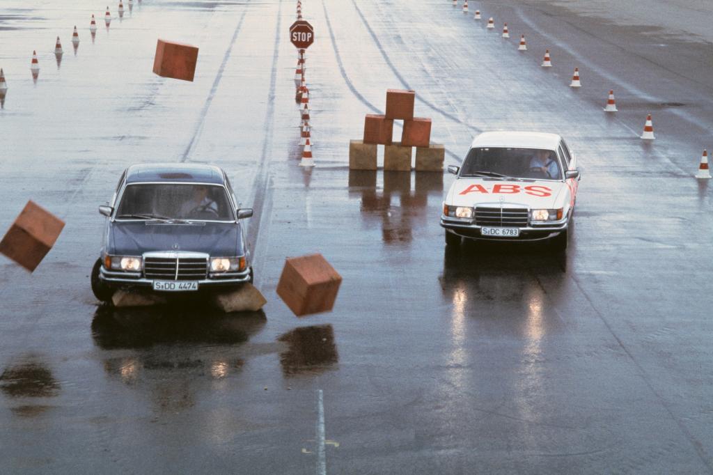 Mercedes Benz W116 ABS-Test 1978