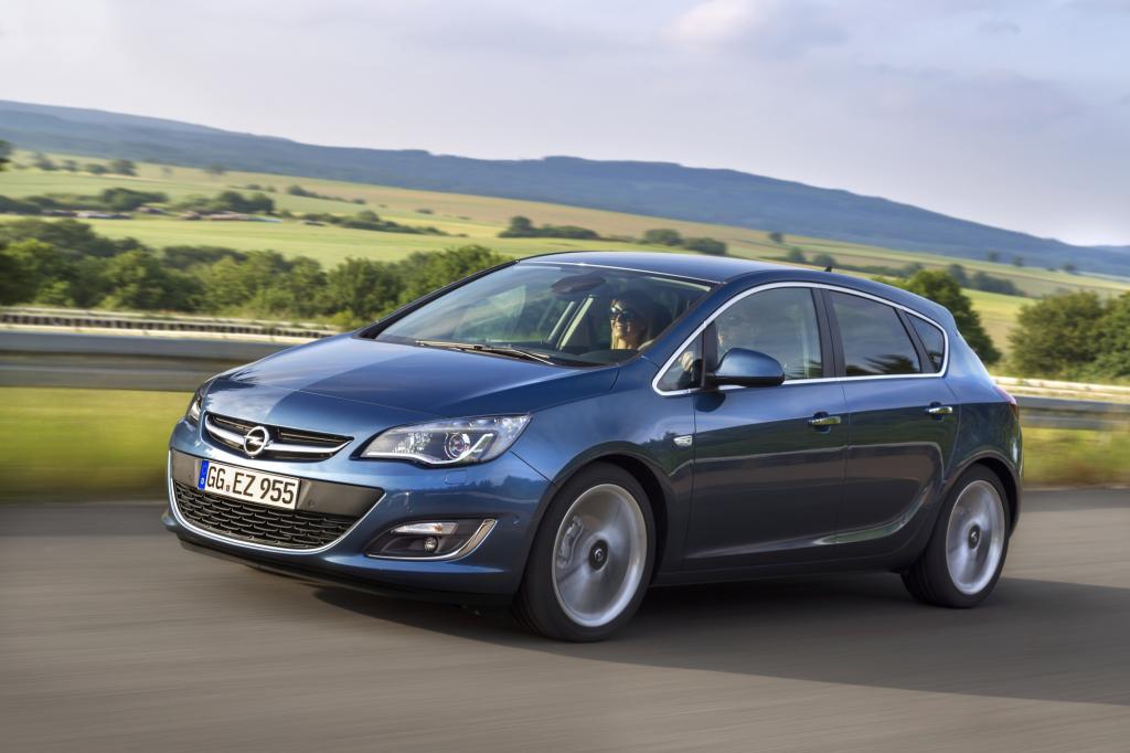 Mit weniger Leistung mehr Fahrspaß: für den Opel Astra gibt es einen neuen Turbobenziner