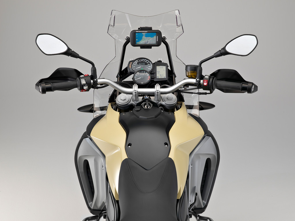 Nicht nur für Motorradfahrer: BMW Navigator Adventure