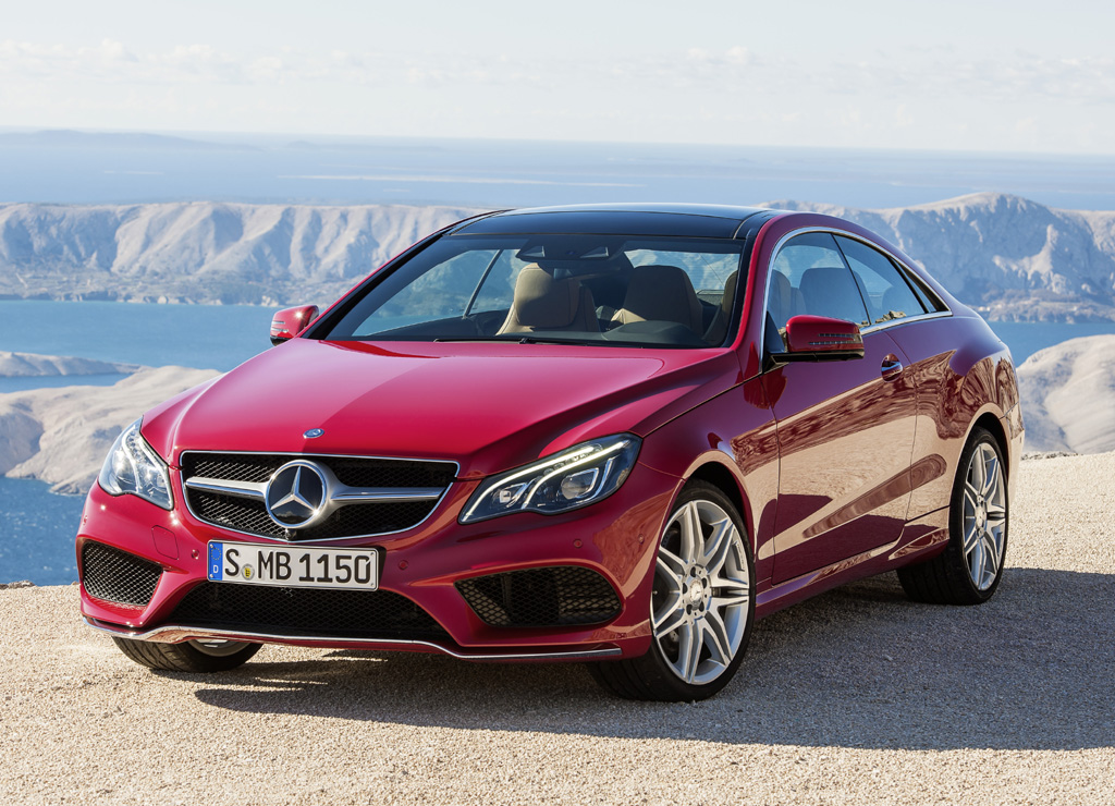 Nun ebenfalls mit sportlicherer Formensprache: Mercedes-E-Klasse-Coupé. 