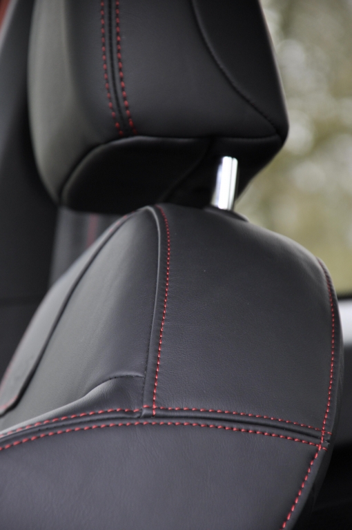 Peugeot 208 GTi: Der Enkel lässt es richtig krachen