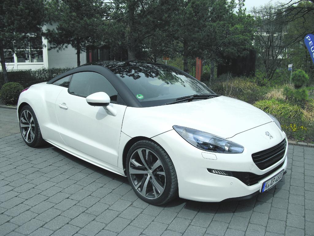 Peugeot hat seinen RCZ leicht überarbeitet. 