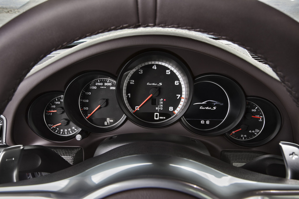 Porsche 911 Turbo - Der Schwabe für die Champions League