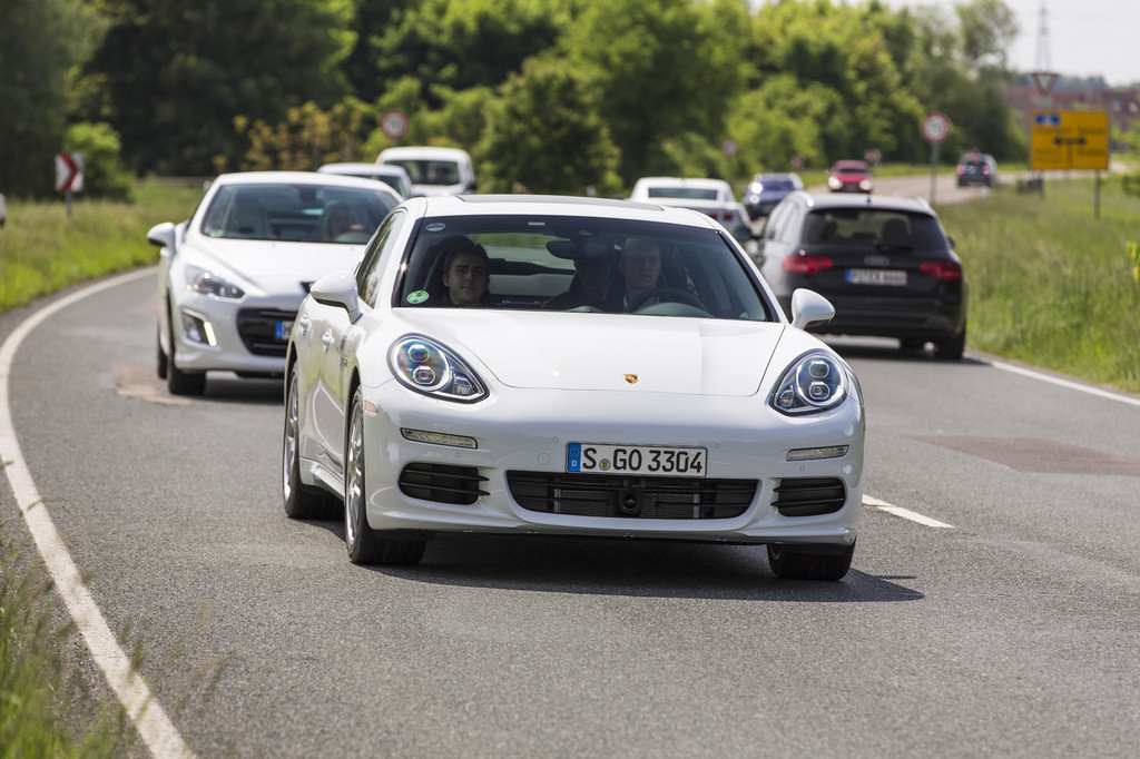Porsche Panamera S E-Hybrid verbraucht 4,4 Liter