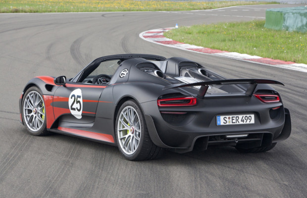 Porsche stellt 918 Spyder vor