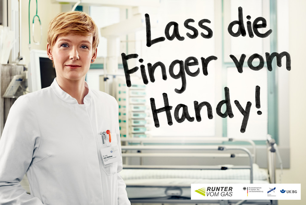 Runter vom Gas: Lebensretter geben Plakaten ihr Gesicht