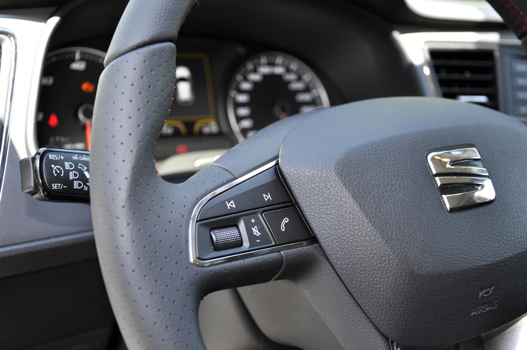 Seat Leon SC: Dynamisches Sport Coupé mit eigenständigem Design