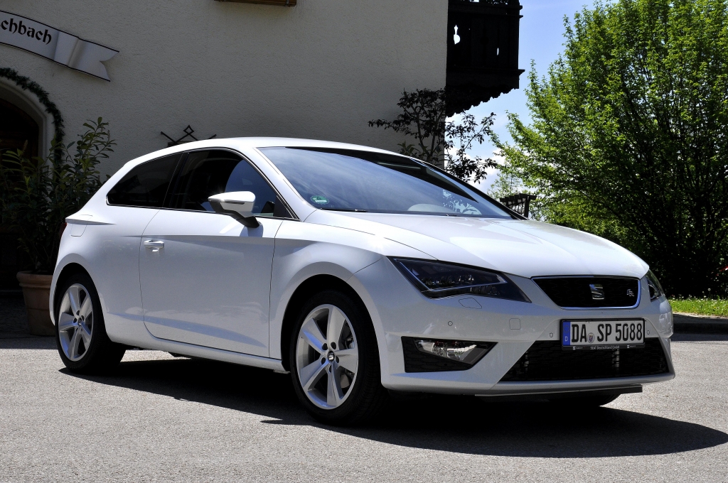 Seat Leon SC: Dynamisches Sport Coupé mit eigenständigem Design