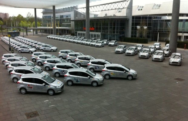 Select AG ordert 100 Ford B-Max