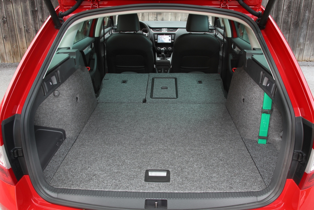 Skoda Octavia Combi: So macht Combi-Fahren Spaß