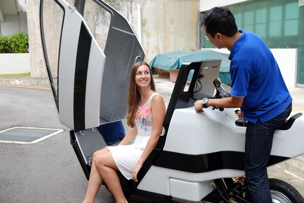 Studenten entwickeln elektrischen Mehrzweck-Roller