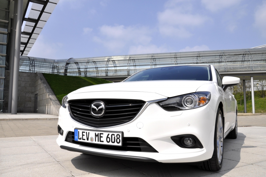 Test Mazda6 2.5 Skyactiv-G Sports-Line: Coupe-Eleganz zum fairen Preis