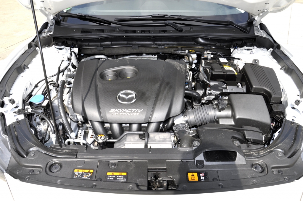 Test Mazda6 2.5 Skyactiv-G Sports-Line: Coupe-Eleganz zum fairen Preis