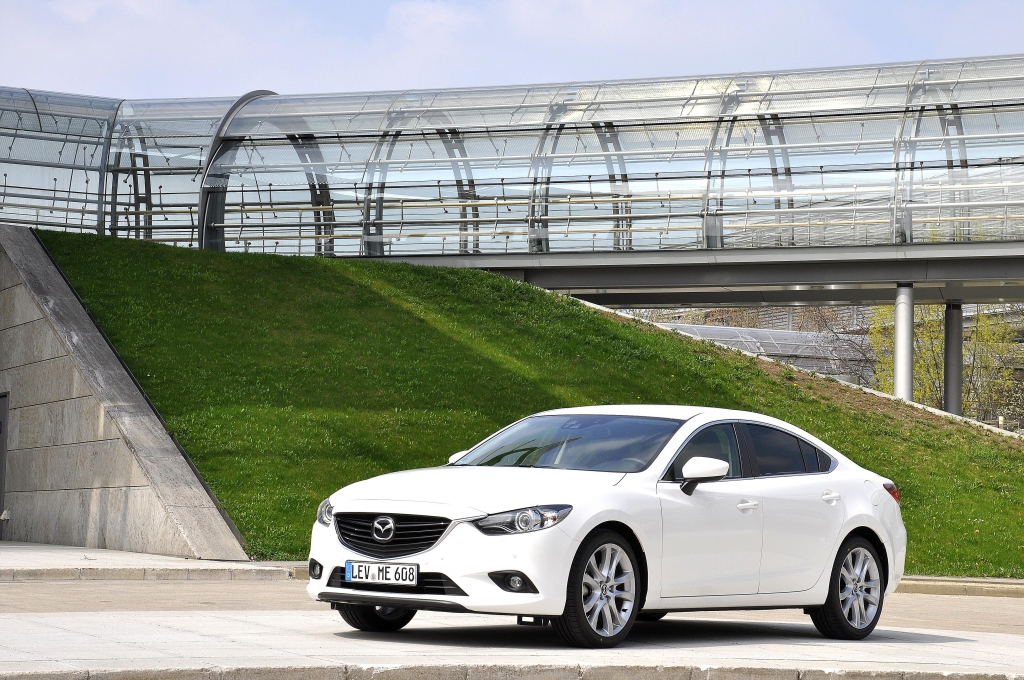 Test Mazda6 2.5 Skyactiv-G Sports-Line: Coupe-Eleganz zum fairen Preis