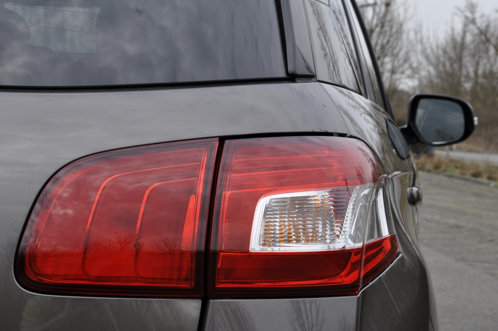 Test Peugeot 4008 – Exklusiver Kopfverdreher mit Schönheitsfleck