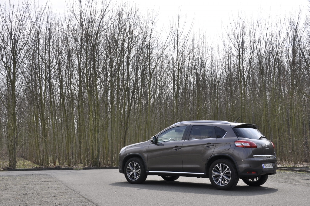 Test Peugeot 4008 – Exklusiver Kopfverdreher mit Schönheitsfleck
