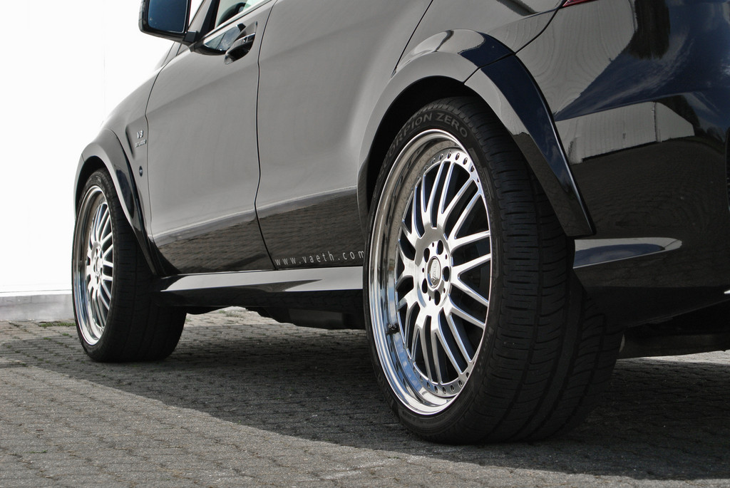 Väth macht den ML 63 AMG breit und stark