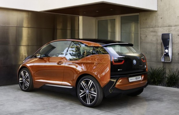 2020: Der Weg zur Elektromobilität - An einem Kabel ziehen – Standardisierung und Komfort als Knackpunkt