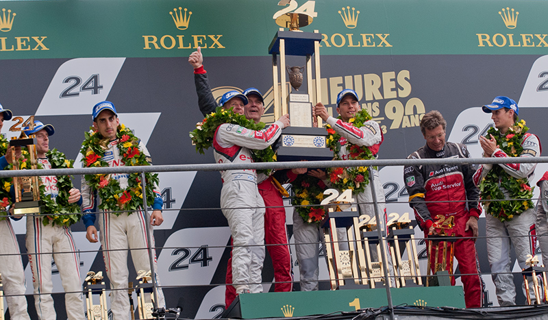 24 Stunden Le Mans: Audi siegreich mit e-tron quattro
