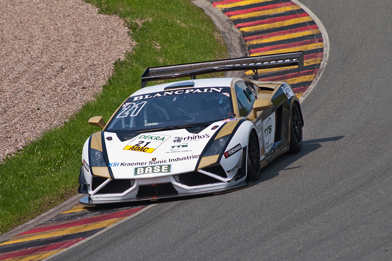 ADAC GT Masters: Mies und Rast fahren Audi-Sieg ein 
