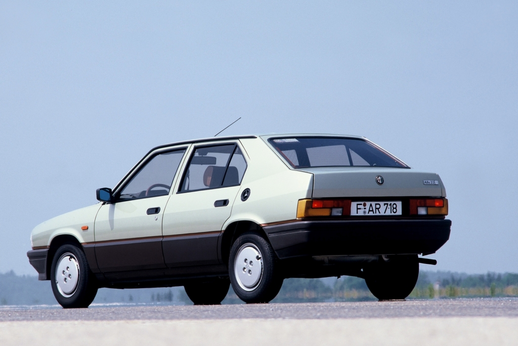 Alfa Romeo Alfa 33 ab 1983