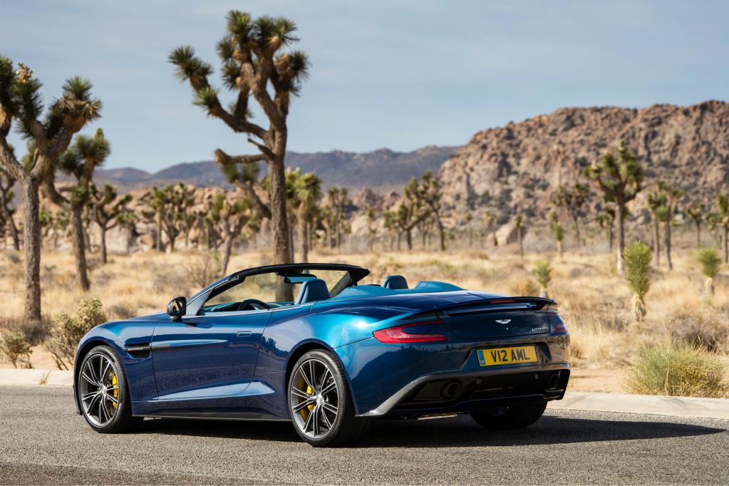 Aston Martin 
