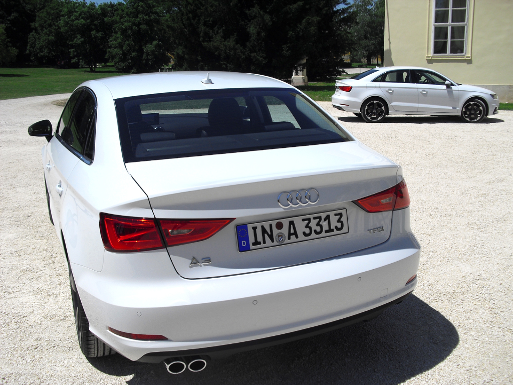 Audi A3 Limousine: Blick auf die Heckpartie. 