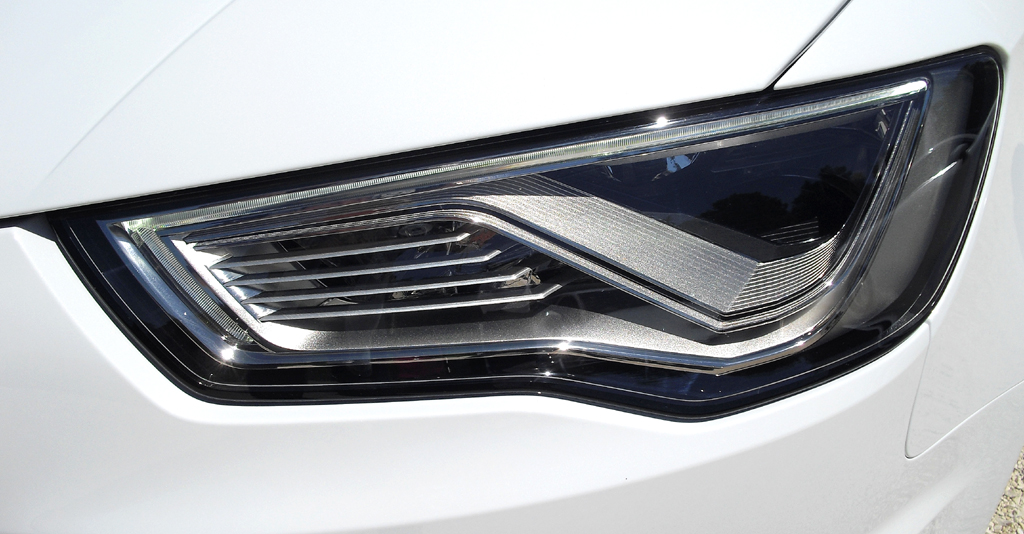 Audi A3 Limousine: Moderne Leuchteinheit vorn. 