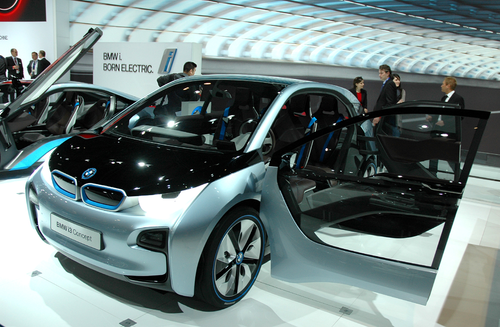 Aus Freude an der Vernetzung: BMW i3, hier noch als Studie. 