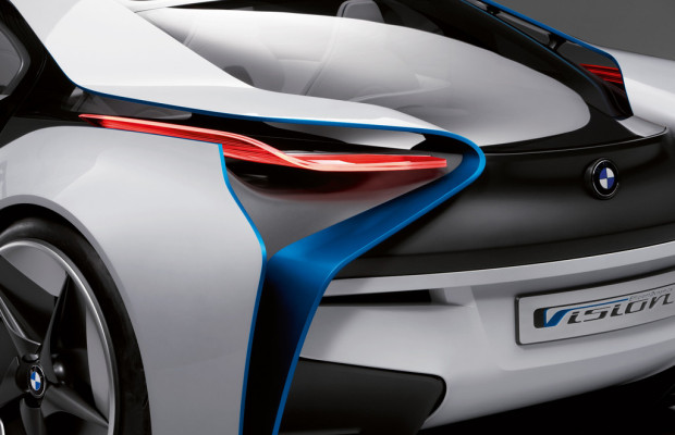Automobilindustrie: Keine Branche begeistert mehr Facebook-Fans