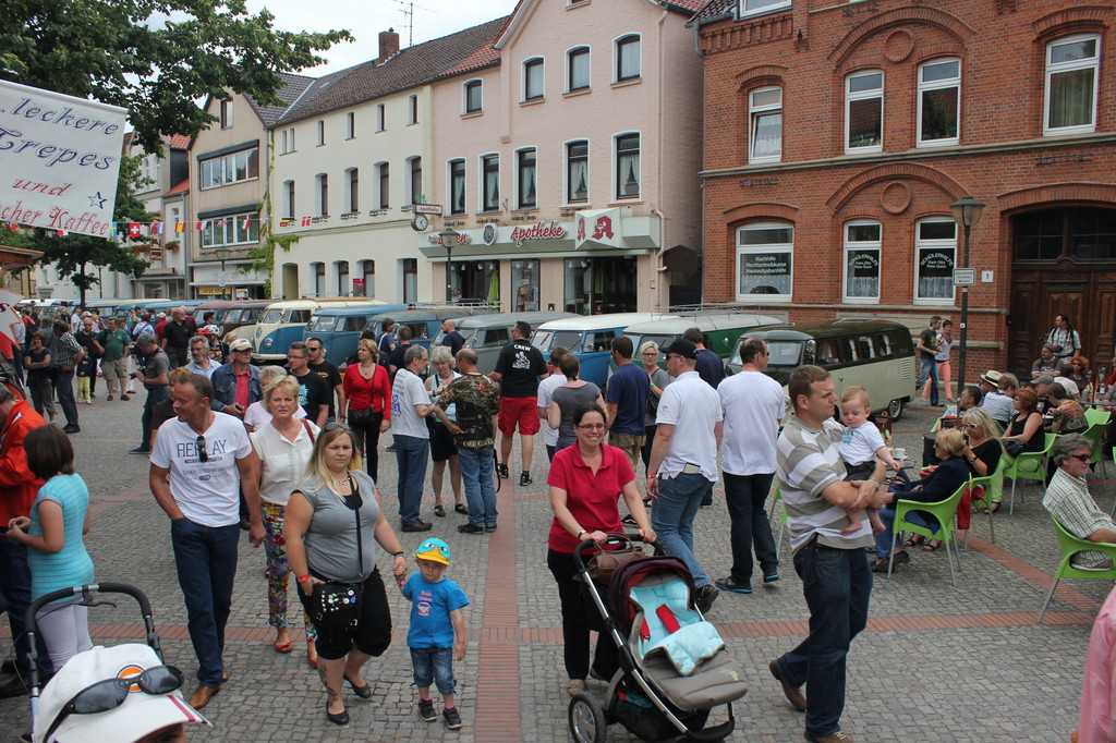 Brezel, Kübel und Samba in Hessisch Oldendorf