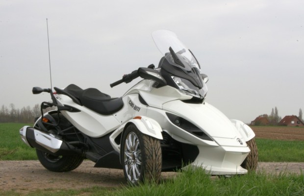 Can-Am Spyder ST: Mischling