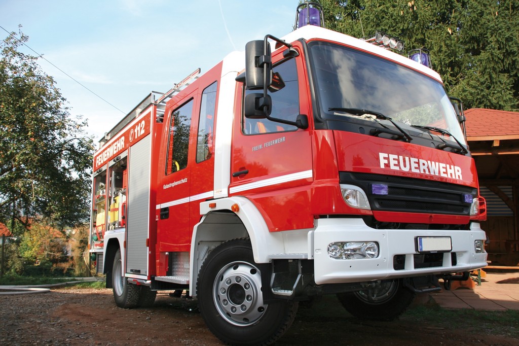DEFA bietet Stromversorgung für Profi-Einsätze