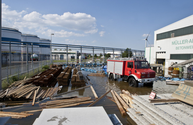 Daimler spendet 1 Million für Wiederaufbau nach Hochwasser