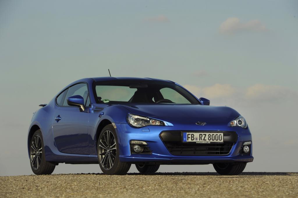 Der BRZ wartet mit klassischem Design, Heckantrieb und angemessener Motorisierung auf