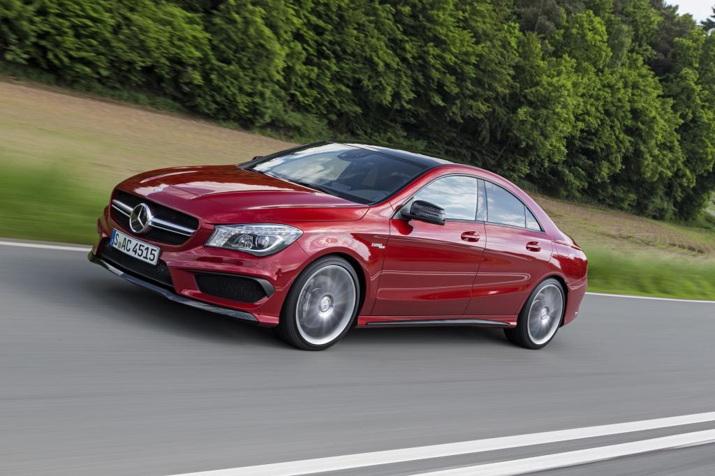 Der Viertürer ist das zweite Modell, das den weltweit stärksten Serien-Turbo-Vierzylinder unter der Haube hat