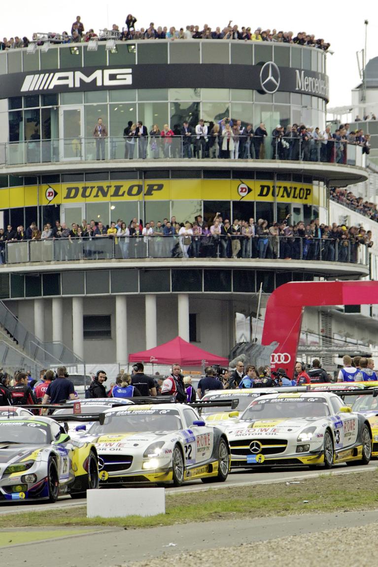 Dunlop: Sportreifen dominieren Wettbewerbe