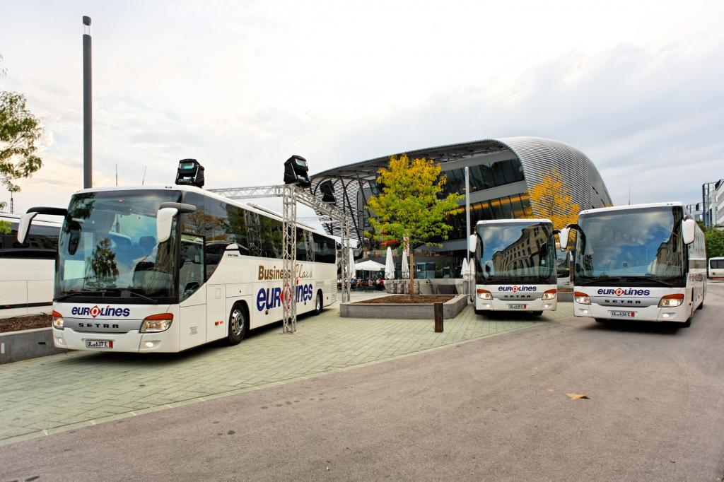 Entschädigung bei Verspätung oder Unfall - Mehr Rechte für Busreisende
