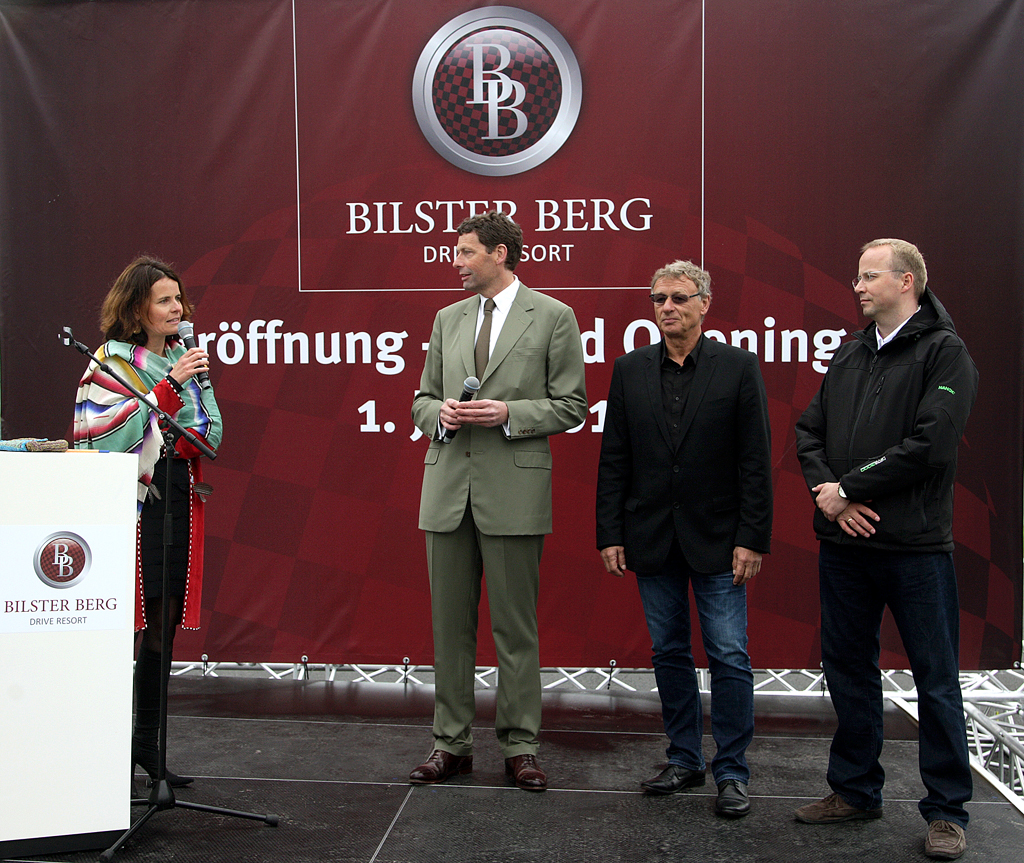 Eröffnung: (von links) Moderatorin Nicola Gräfin Dönhoff, Initiator Marcus Graf von Oeynhausen-Sierstorpff, Planer Hermann Tilke, Geschäftsführer Hans-Jürgen von Glasenapp