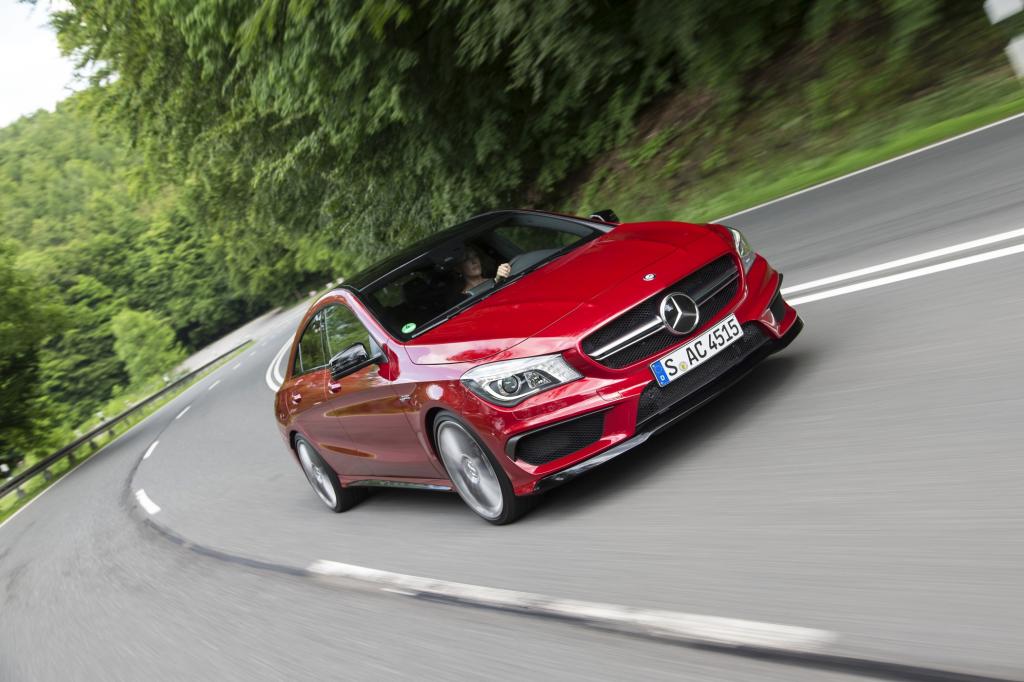 Er hat 265 kW/360 PS, beschleunigt in nur 4,6 Sekunden auf Tempo 100 und macht Spaß wie ein 600-PS-Bolide