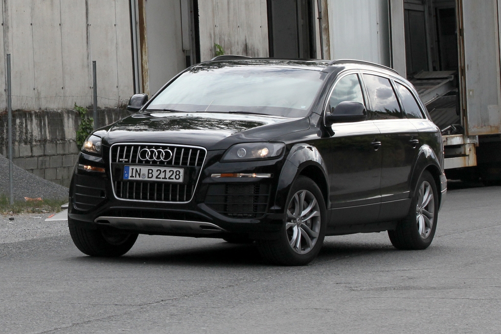 Erwischt: Erlkönig Audi Q7 – Radikaldiät für den Herrn der Ringe
