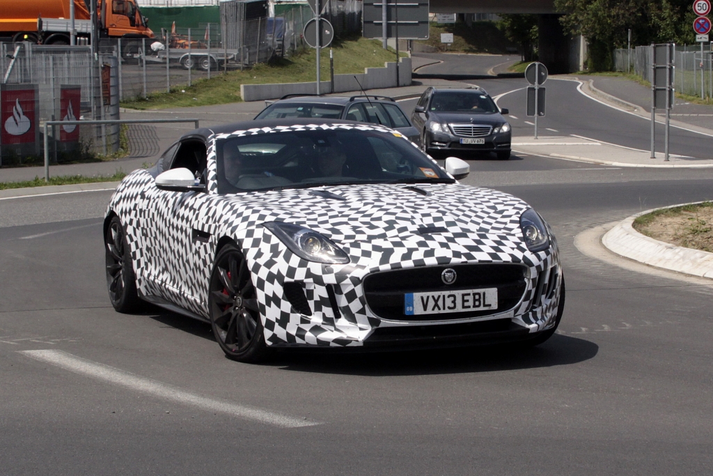Erwischt: Erlkönig Jaguar F-Type Coupé – Heavy-Metal-Raubkatze