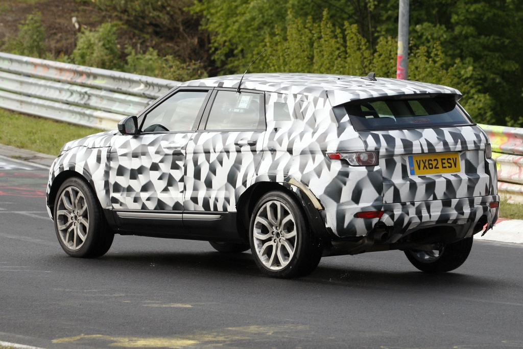 Erwischt: Erlkönig Lander Rover Freelander - Verkleidungskünstler
