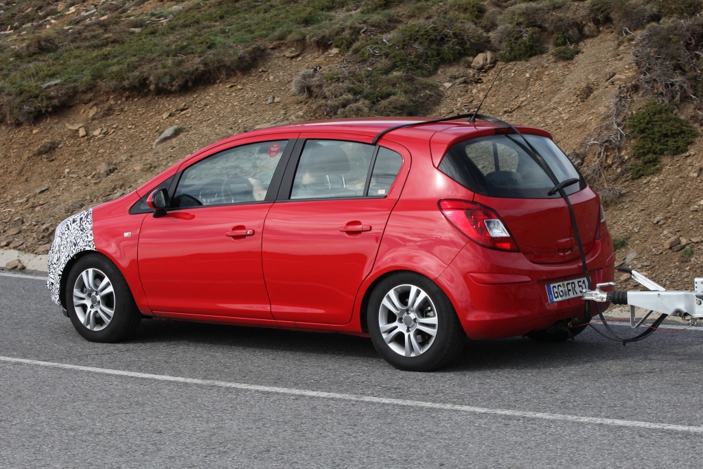 Erwischt: Erlkönig Opel Corsa Facelift – Der zieht was weg